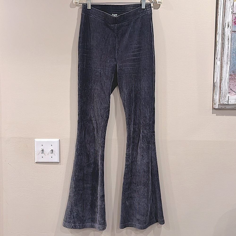 🔥Aerie Corduroy Flare Pants🔥